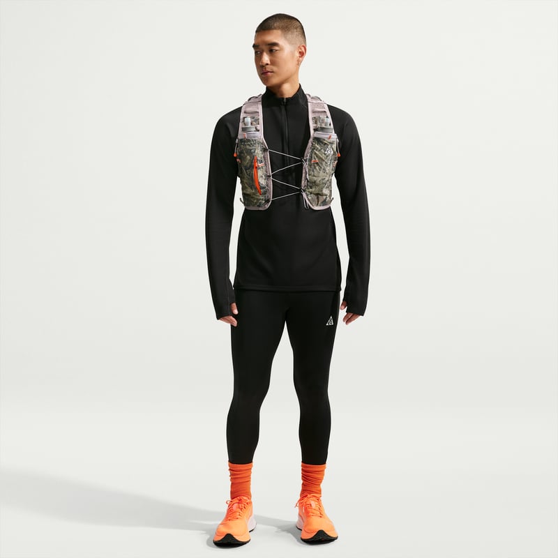 Nike ACG 'Chamo Camo' Gilet (5L) Gilet "Neutral Olive & Safety Orange" | Men & Women | | 04 | SPORTSHOWROOM