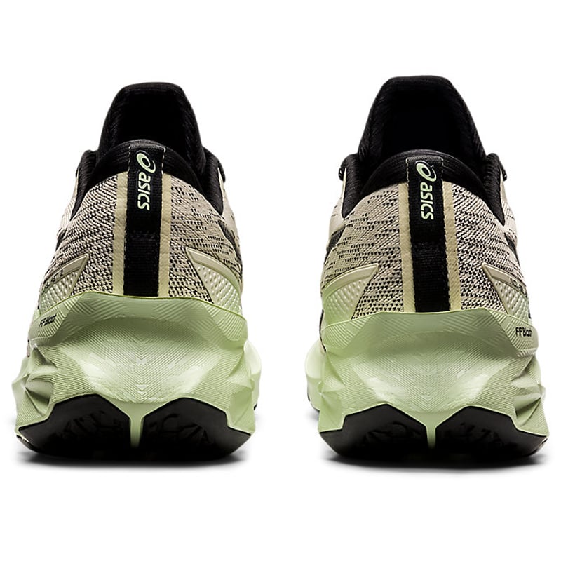 ASICS Novablast 2 1011B192-200 05