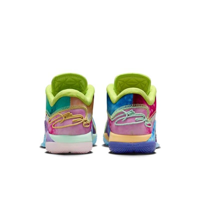 Nike LeBron 22 HV8080-300 06