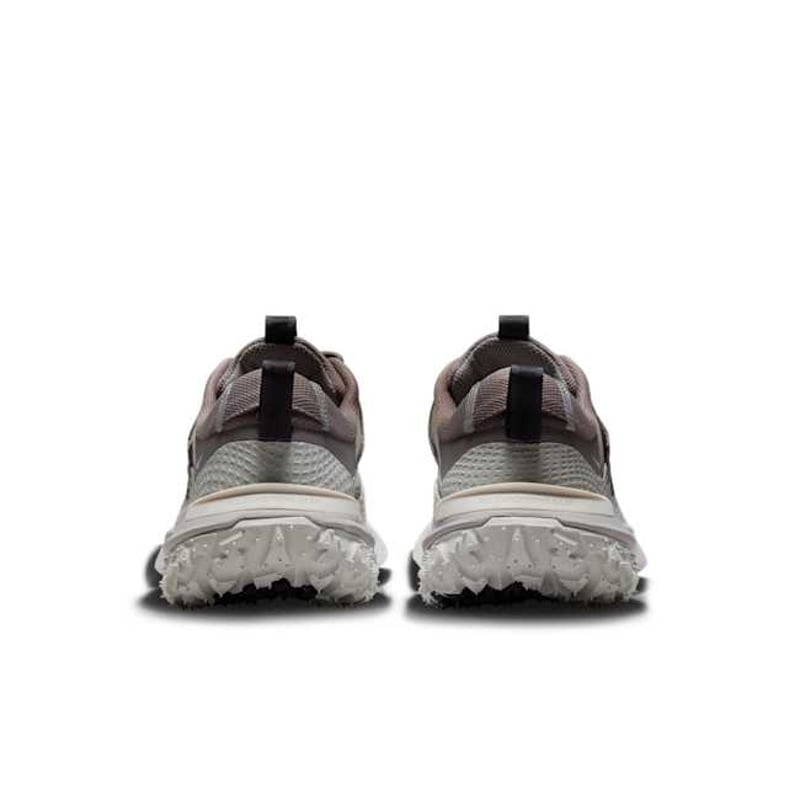 Nike ACG Mountain Fly 2 Low DV7903-003 06