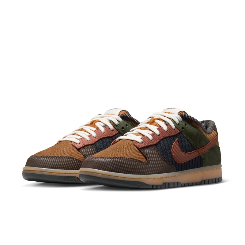 Sapatilhas Nike Dunk Low Retro Premium "Light British Tan & Cargo Khaki" | Homem | Estilo desportivo | 05 | SPORTSHOWROOM