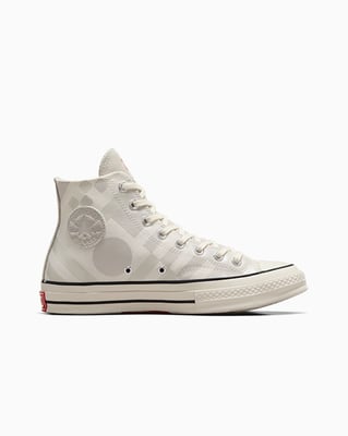 Converse Chuck 70 x Liverpool FC A09699C 01