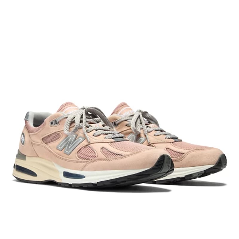 New Balance 991v2 Made in UK sneakerit "Mahogany Rose & Silver" | Miehet & Naiset | Sportstyle | 01 | SPORTSHOWROOM