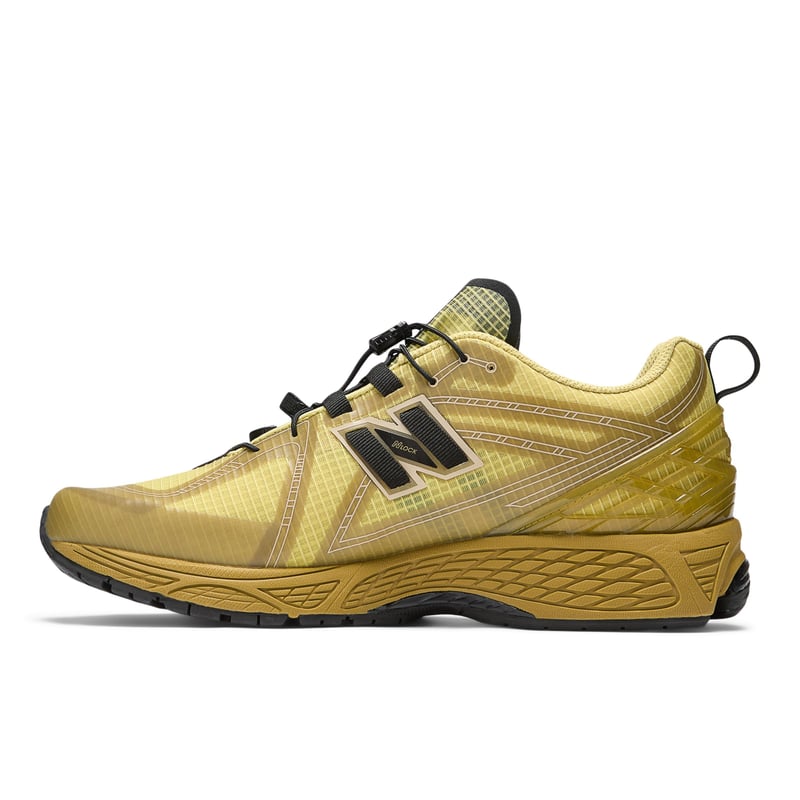 New Balance 1906R x CAYL M1906RCY 02