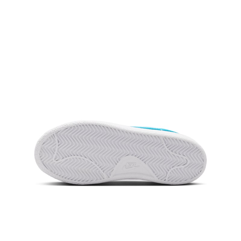 Nike Tennis Classic IM5254-106 02
