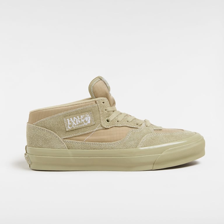 Vans Premium Half Cab Reissue 33