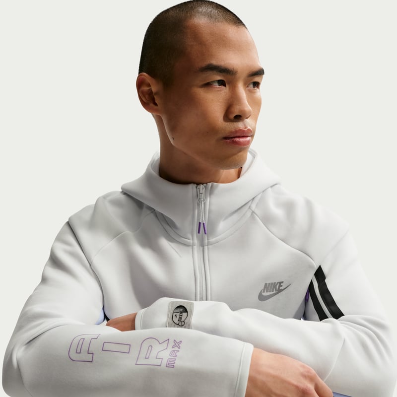 Nike Tech Fleece Windrunner IQ1013-107 03