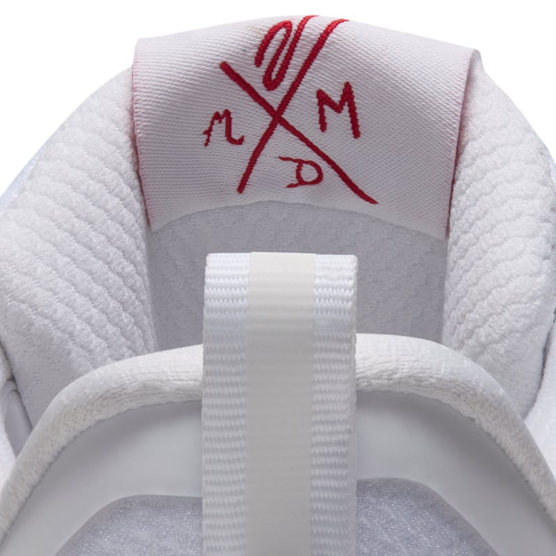 Košarkarski copati Nike Book 2 "White & University Red" | Moški | Košarka | 09 | SPORTSHOWROOM