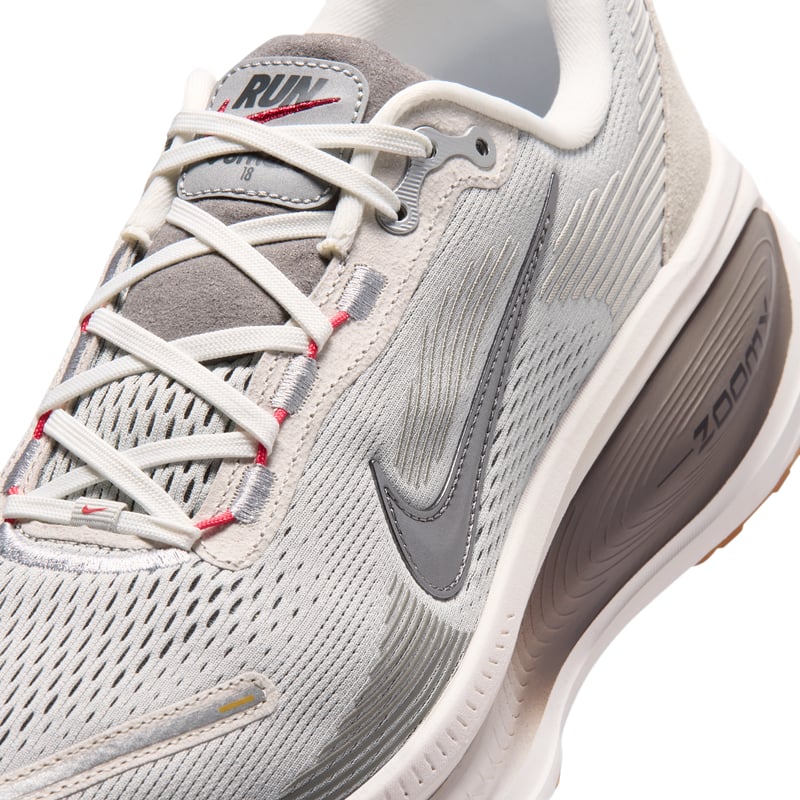 Bežecká obuv Nike Vomero 18 ‘Now & Then Pack’ "Grey Fog & Light Iron Ore" | Muži | Beh | 06 | SPORTSHOWROOM