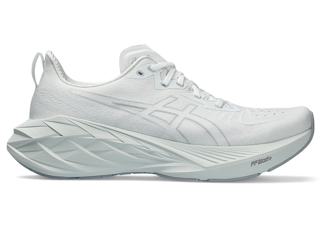 ASICS Novablast 4
