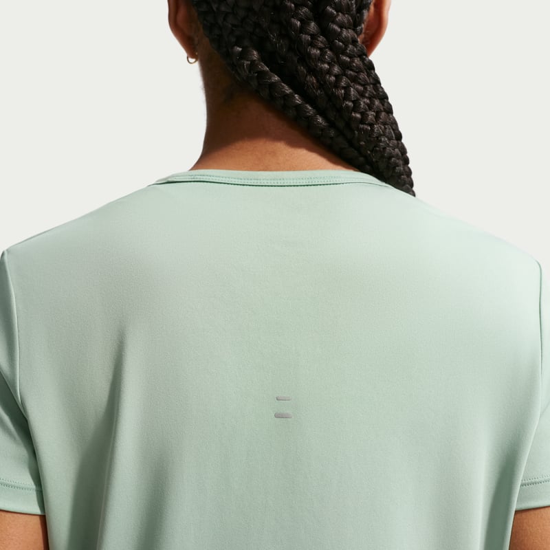 Nike Tempo Dri-FIT HQ0648-007 02
