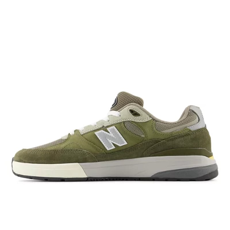 New Balance Numeric Andrew Reynolds 933 NM933JKL 02