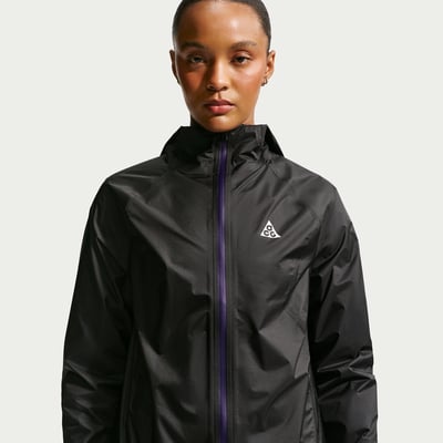 Nike ACG Trailwind Storm-FIT ADV Takki "Black" | Naiset | Outdoor | 01 | SPORTSHOWROOM