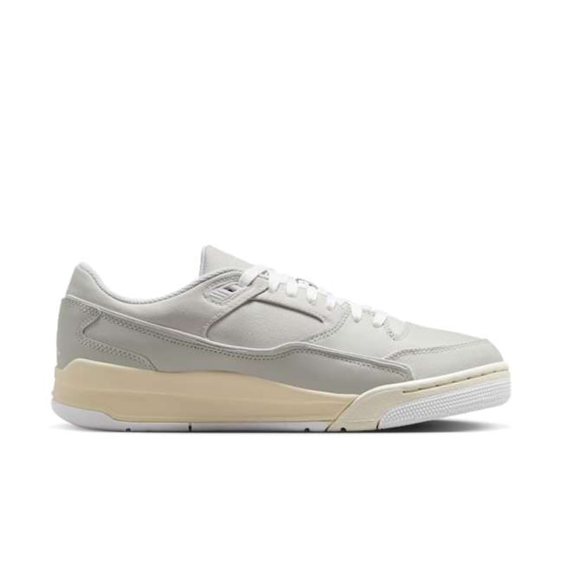 Jordan Flight Court IH4487-072 03