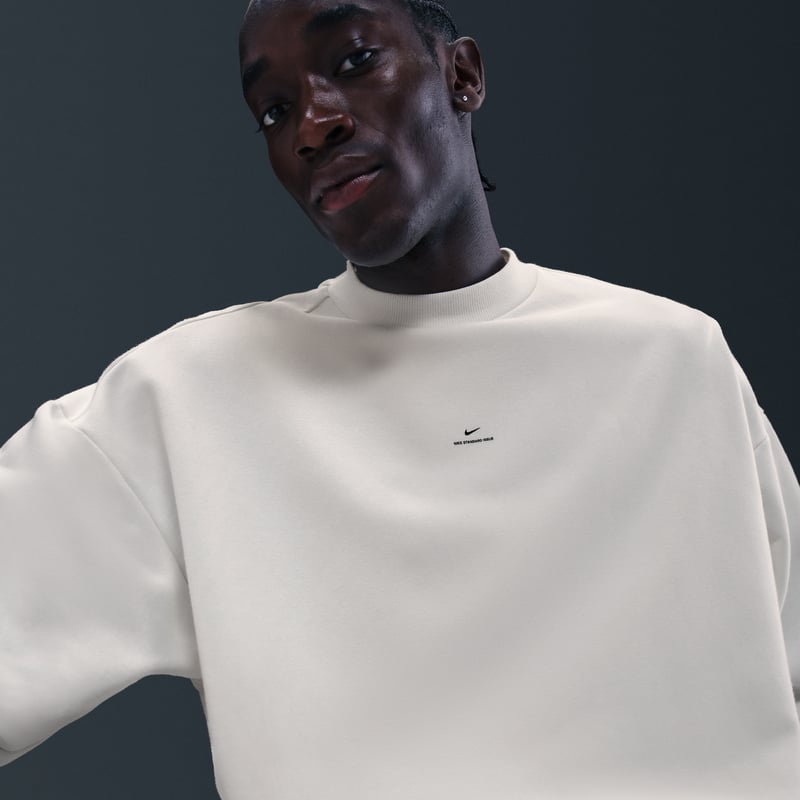 Nike Standard Issue Therma-FIT Crew IM5901-133 03