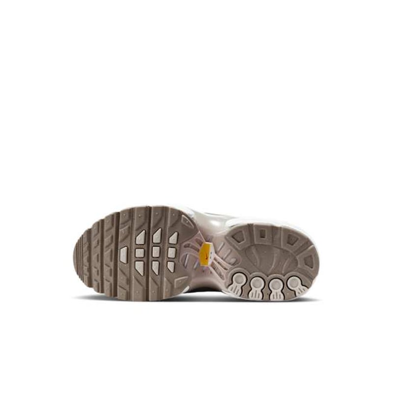 Nike Air Max Plus FZ0023-035 02