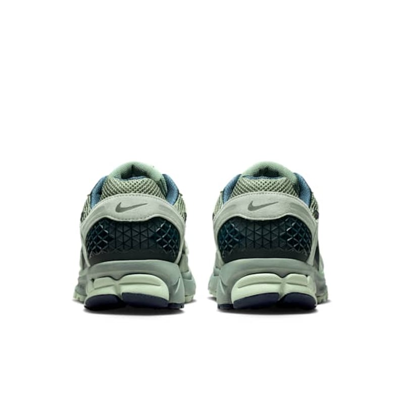 Nike Zoom Vomero 5 HF1553-005 06