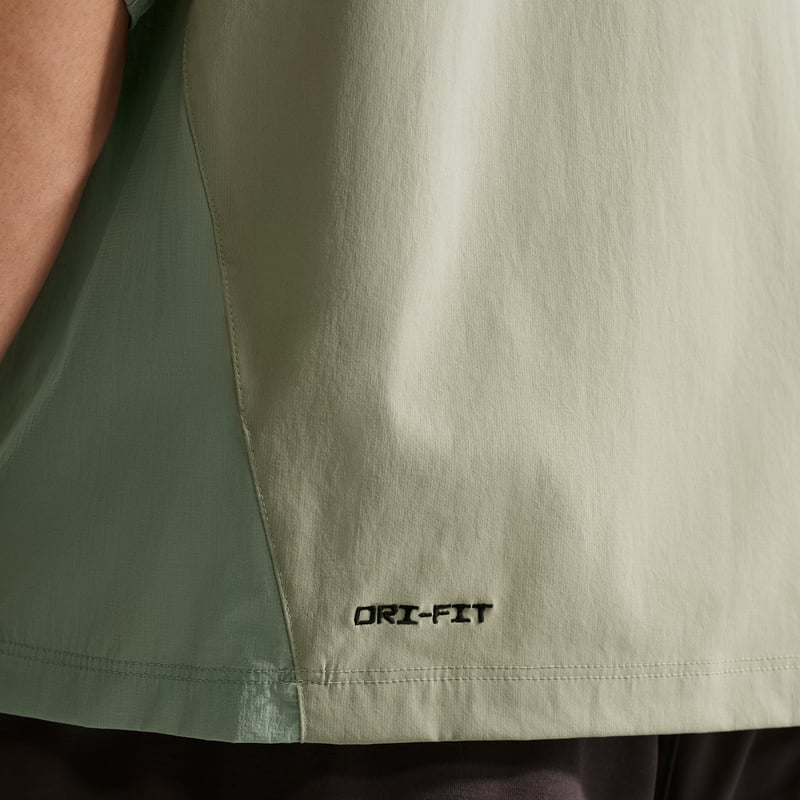 Koszulka Nike Tech Helios Dri-FIT "Spruce Fog & Light Pumice" | Mezczyzni | | 06 | SPORTSHOWROOM