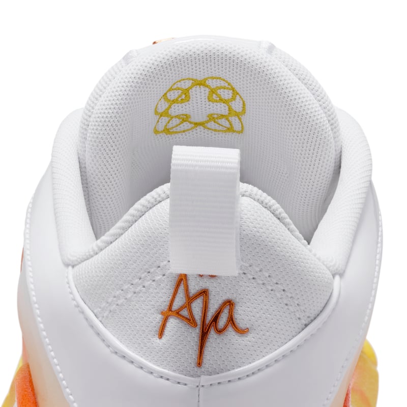 Nike A'One SE IQ5820-100 09