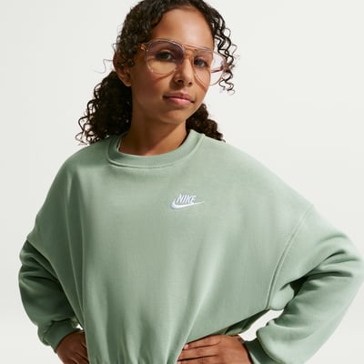 Nike Club Fleece Boxy Crew FZ9244-006 01