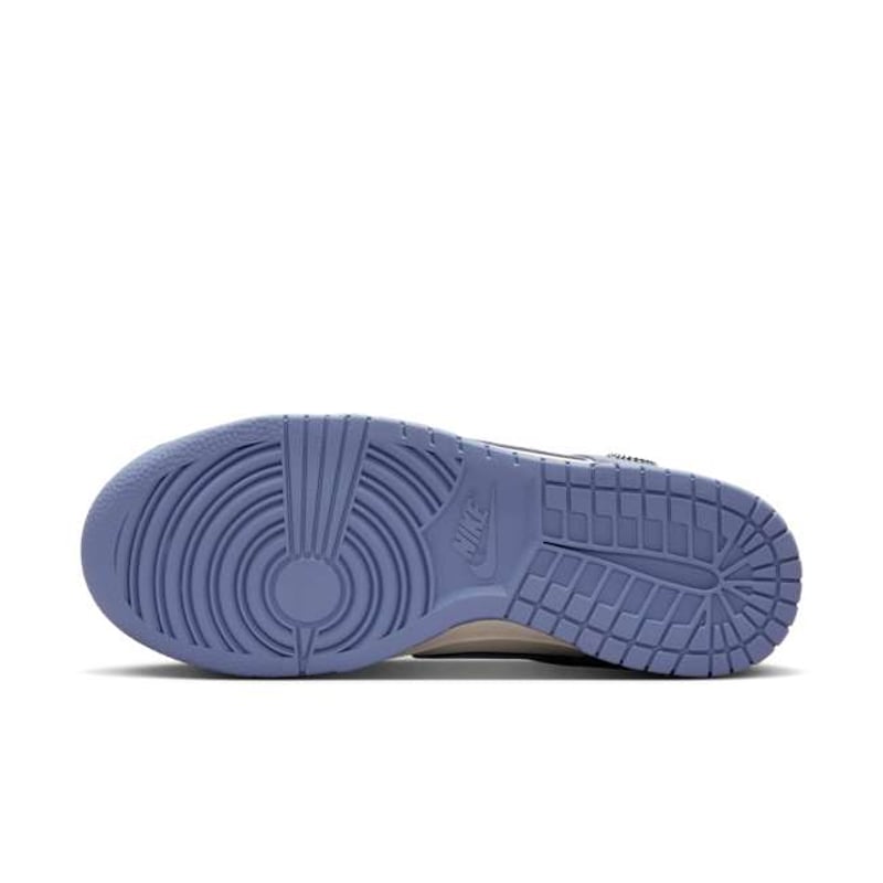 Nike Dunk Low IB4417-103 02