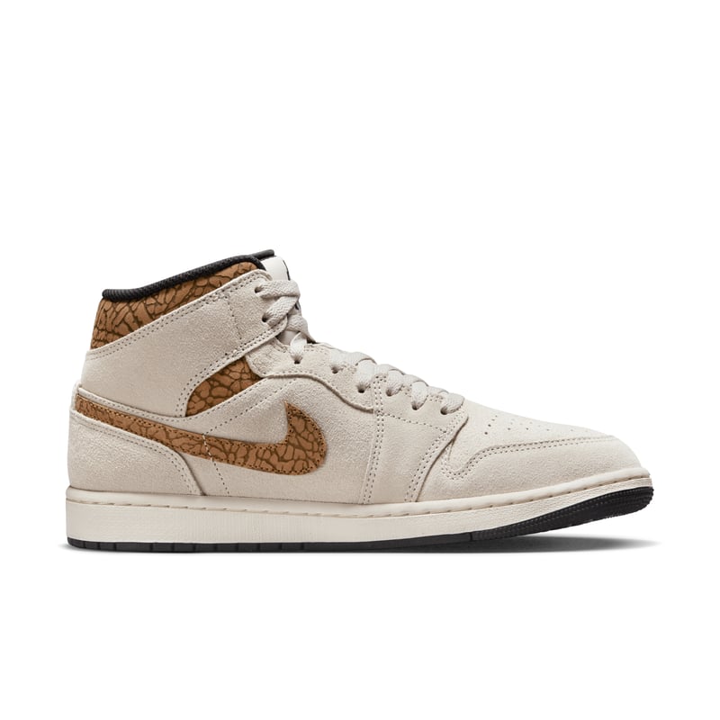 Jordan 1 Mid SE DZ4129-102 03