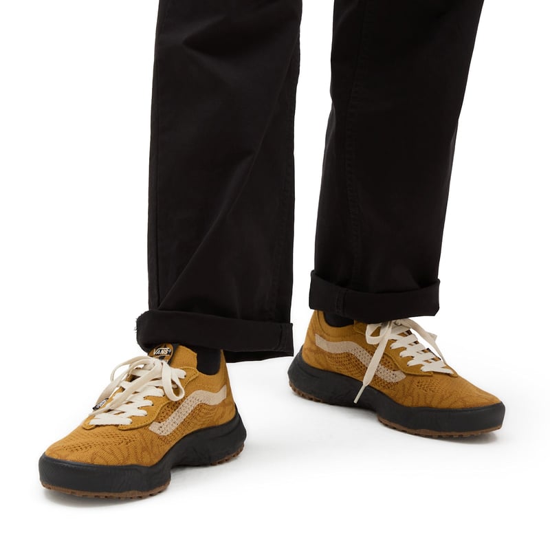 Vans MTE UltraRange VR3 VN0A4BXBBAE 03