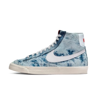Nike Blazer Mid '77 DV2182-900
