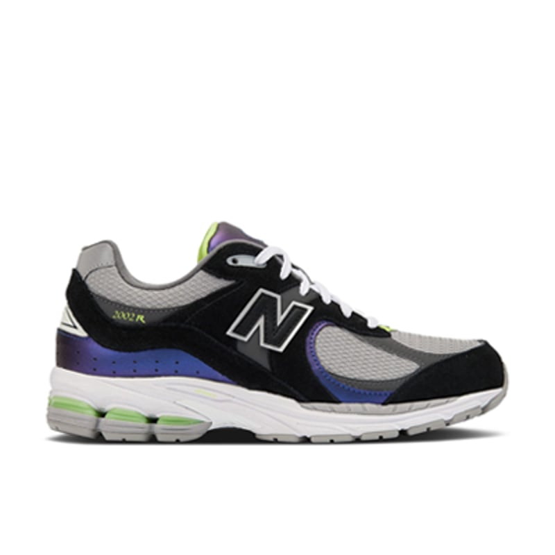 New Balance 2002R x DTLR M2002RHI 01