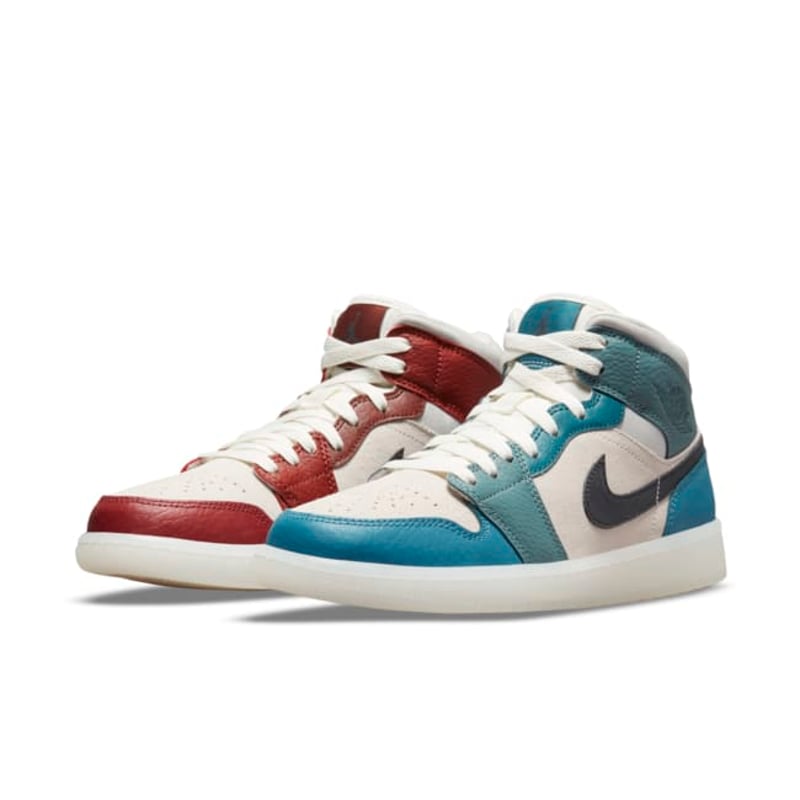 Jordan 1 Mid DM9601-200 04