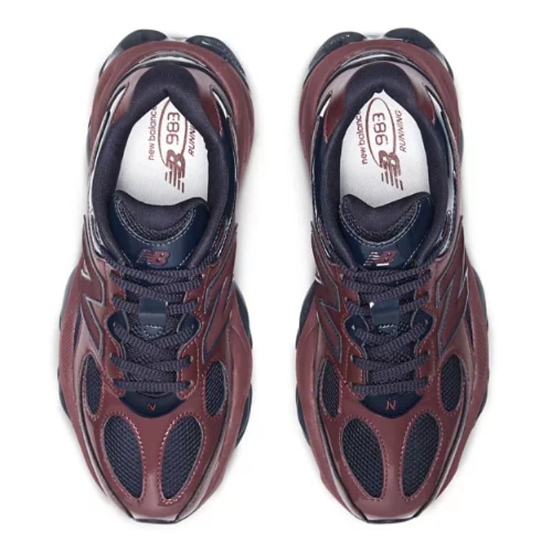 New Balance 983 sneakerit "Cherry Leather & Dark Night" | Miehet & Naiset | Sportstyle | 04 | SPORTSHOWROOM