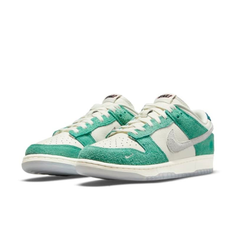 Nike Dunk Low x Kasina CZ6501-101 05