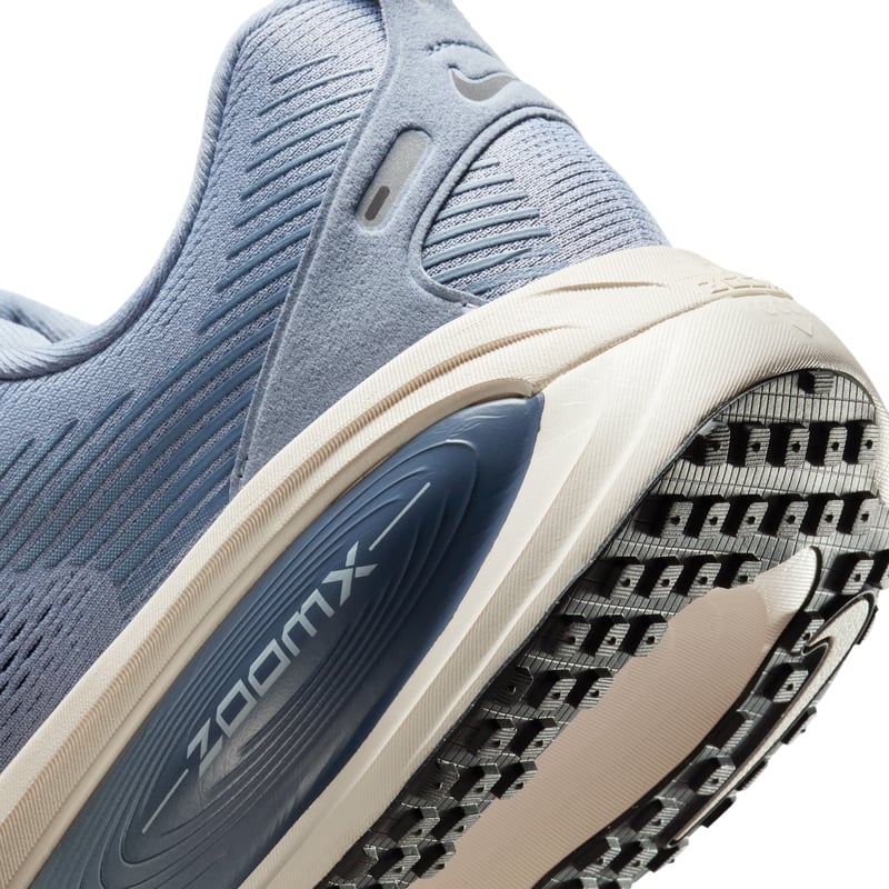 Nike Vomero 18 (Extra Wide) IF0514-401 08