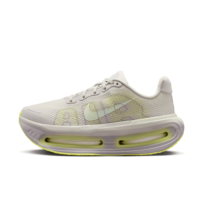 Nike Vomero Premium løbesko "Light Bone & Silver Lilac" | Dame | Løb | 01 | SPORTSHOWROOM