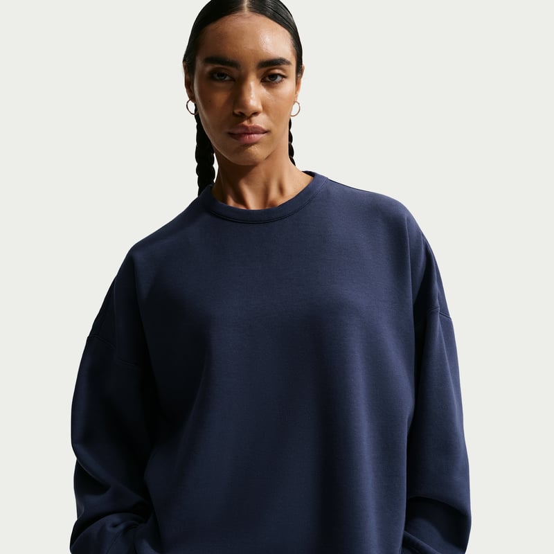 Nike 24.7 ImpossiblySoft Dri-FIT Oversized Crew HQ8193-410 01
