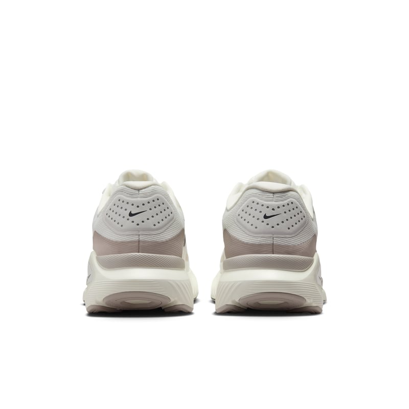 Nike Structure 26 IB5698-100 06