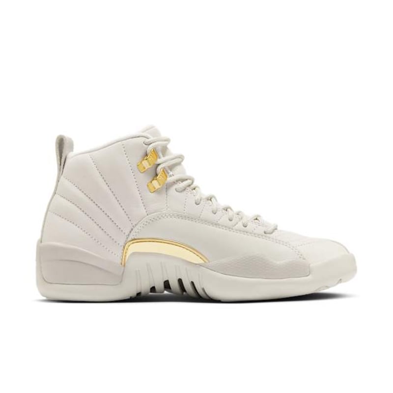 Jordan 12 Retro FD9101-007 03