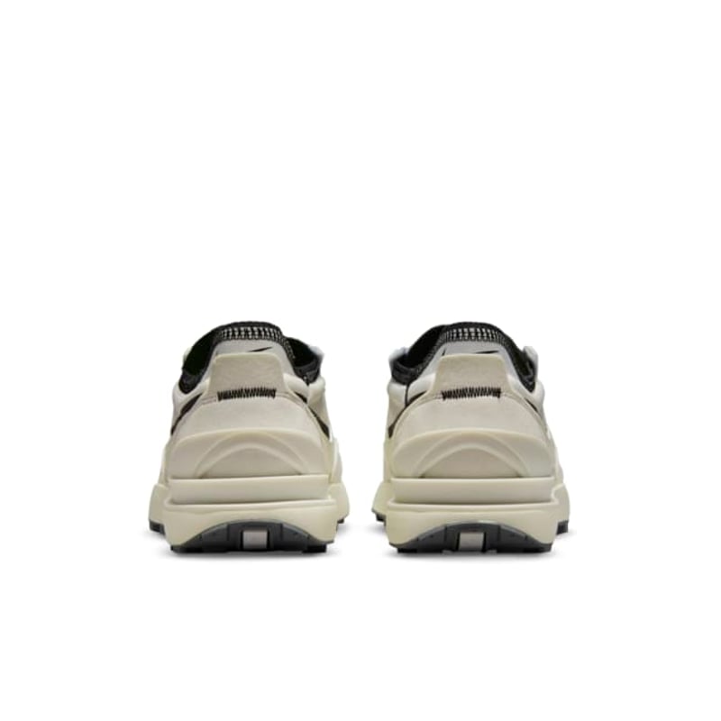 Nike Waffle One SE DO9782-001 06