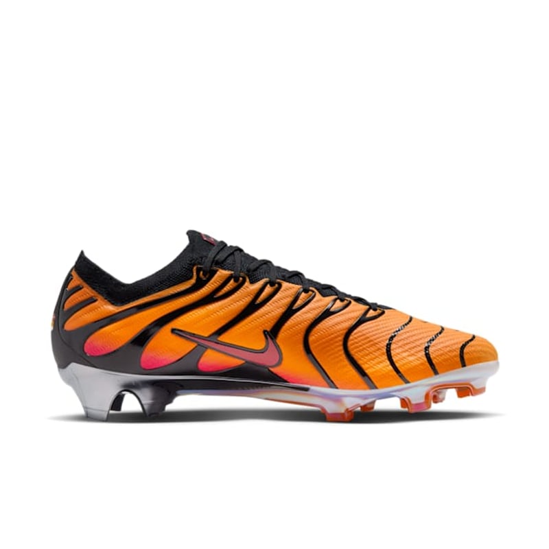 Nike Mercurial Vapor 15 x Air Max Plus FG FJ2704-001 03