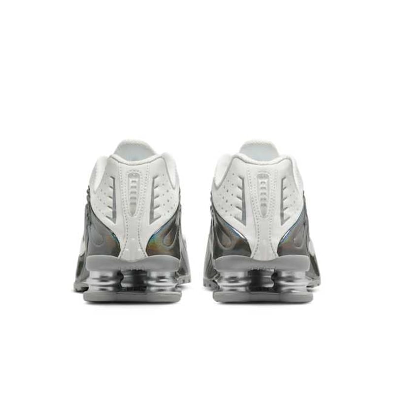 Nike Shox R4 IB7703-100 06
