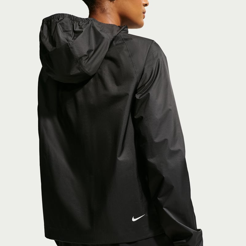 Nike ACG Trailwind Storm-FIT ADV Takki "Black" | Naiset | Outdoor | 02 | SPORTSHOWROOM