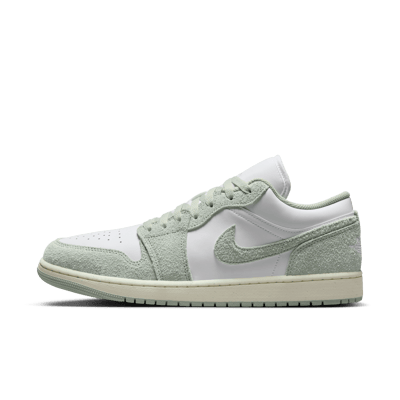 Jordan 1 Low SE FN5214-131