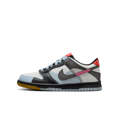 Nike Dunk Low SE