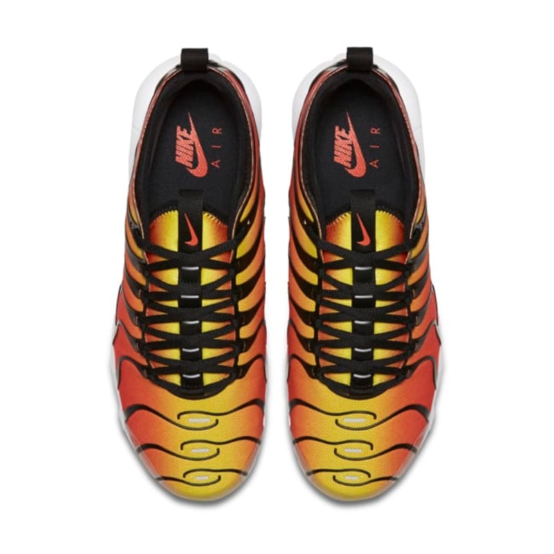 Nike Air Max Plus Ultra 898015-004 04