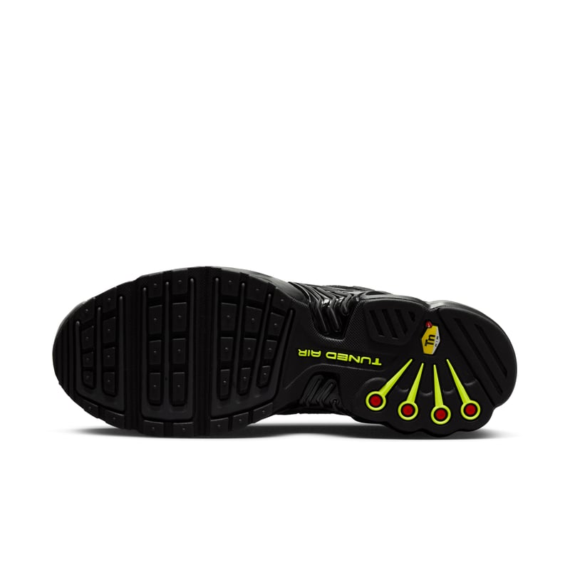 Nike Air Max Plus 3 FQ2387-001 02