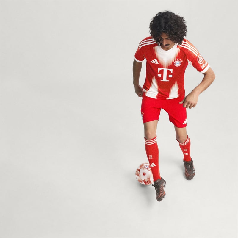 adidas FC Bayern 2025/26 Home Authentic JJ2144 03