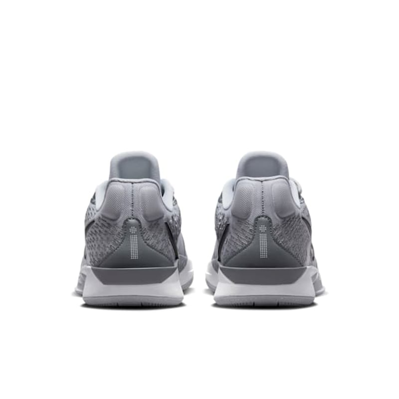 Nike Sabrina 2 HF3234-001 06