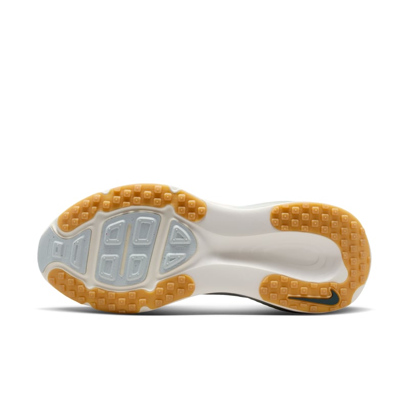 Nike Vomero 18 HM6803-020 02