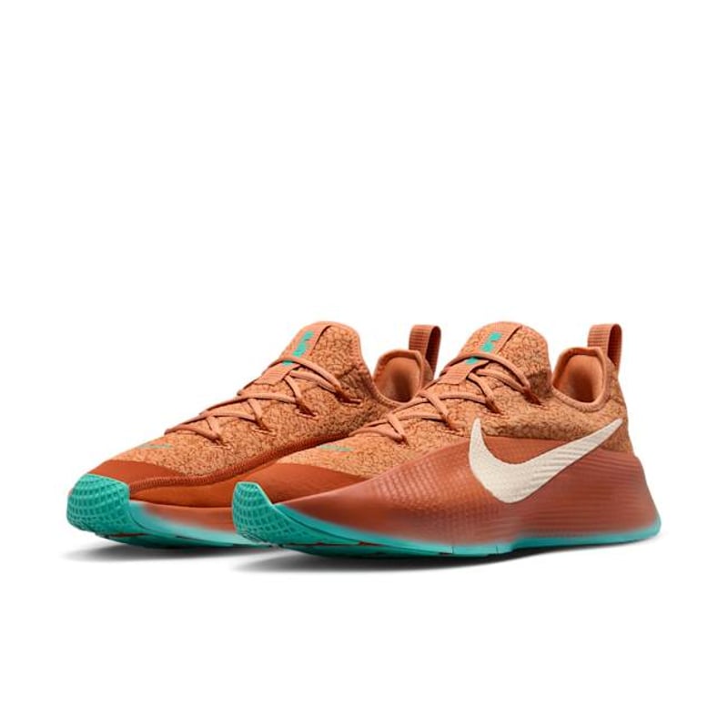 Nike LeBron TR1 FJ6151-200 05