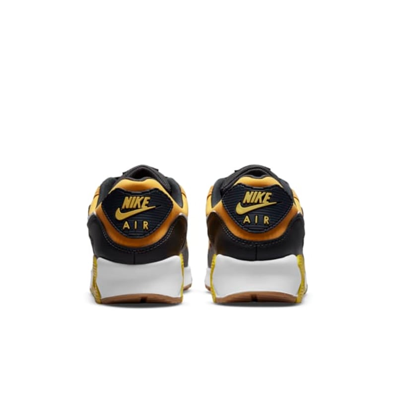 Nike Air Max 90 SE DO5848-700 06